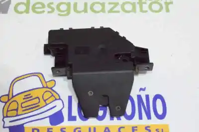 Second-hand car spare part trunk lock for bmw 3 (e46) 320 i oem iam references 51248196401  51247840617