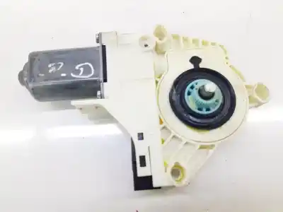 Автозапчастина б/у двигатель переднього правого скла для land rover discovery iv (l319) 3.0 td 4x4 посилання на oem iam lr015450  ah2214b552aa