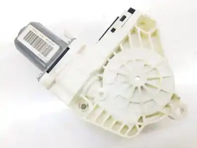 Автозапчастина б/у двигатель переднього правого скла для land rover discovery iv (l319) 3.0 td 4x4 посилання на oem iam lr015450