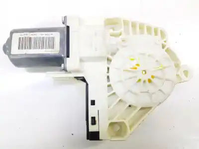 Автозапчастина б/у двигатель переднього ліва вікна для land rover discovery iv (l319) 3.0 td 4x4 посилання на oem iam lr015451