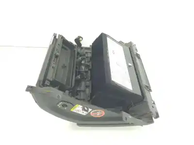 Автозапчастина б/у бардачок для land rover range rover (lm) 3.6 td v8 посилання на oem iam lr016741