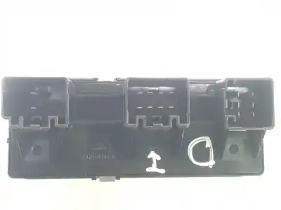 Автозапчастина б/у передні вікний вмикач для land rover range rover (lm) 3.6 td v8 посилання на oem iam yud501570pvj  7h2214k147da