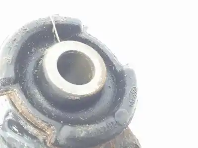 Автозапчасти б/у передний правый верхний рычаг подвески за land rover discovery iv (l319) 3.0 td 4x4 ссылки oem iam lr051614  ah223084ac