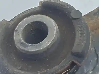 Автозапчастина б/у передній лівий верхній рычок підвіски для land rover discovery iv (l319) 3.0 td 4x4 посилання на oem iam lr051615  ah223091ac