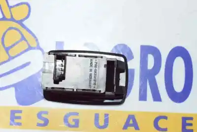 Peça sobressalente para automóvel em segunda mão botão / interruptor elevador vidro traseiro esquerdo por bmw 5 (e60) 525 d referências oem iam 61319113773  61319113773