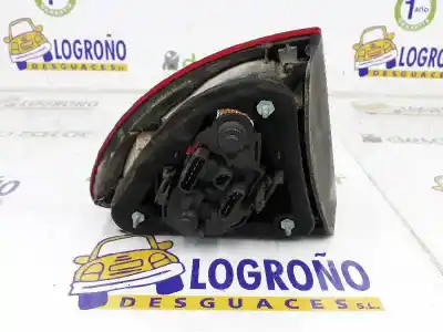 Автозапчасти б/у правый задний фонарь за seat leon (1m1) 1.9 tdi ссылки oem iam 1m6945112  1m6945112