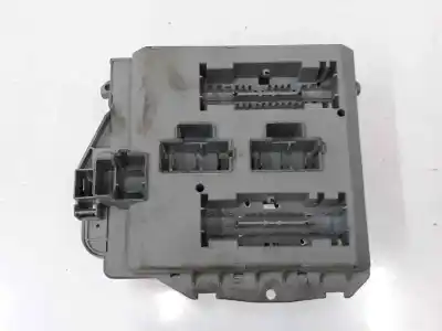 Автозапчасти б/у блок реле/предохранителей за iveco daily furgón 2.3 diesel cat ссылки oem iam 69501171  69501171