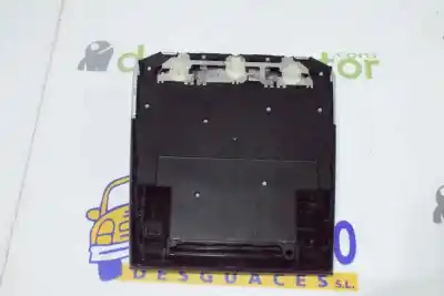 Second-hand car spare part interior light for bmw 3 (e90) 320 d oem iam references 61316976305  61319225493