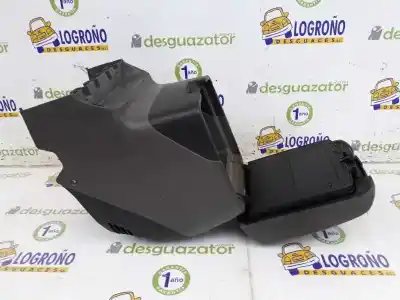 Автозапчасти б/у центральный подлокотник за mitsubishi montero (v60/v70) 3.2 di-d avance ссылки oem iam mr550489  xr444915