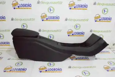 Автозапчасти б/у центральный подлокотник за volvo v40 1.6 diesel cat ссылки oem iam 31389451  01302307