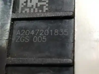 Second-hand car spare part front right door lock for clase c clase e lim. 2.1 cdi oem iam references a2047203035  2047203035