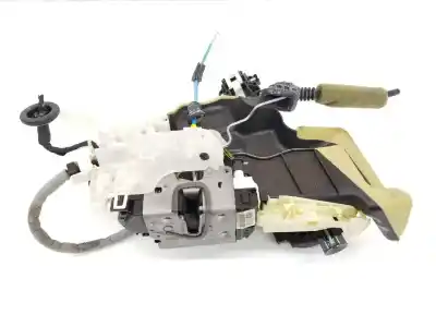Second-hand car spare part front right door lock for clase c clase e lim. 2.1 cdi oem iam references a2047203035  2047203035