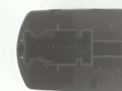 Second-hand car spare part left front power window switch for opel corsa d (s07) 1.4 (l08, l68) oem iam references 13258521  13258521