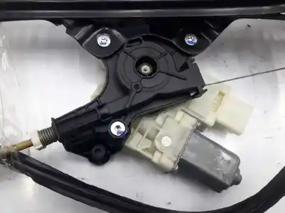 Second-hand car spare part passenger side right window regulator for citroen c4 picasso ii 1.6 bluehdi 120 oem iam references 9675924680  9675924680