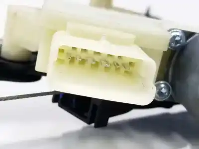 Second-hand car spare part right front power window switch for citroen c4 picasso ii 1.6 bluehdi 120 oem iam references 9675924680  9675924680