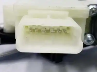 Автозапчастина б/у регулятор переднього правого скла для citroen c4 picasso ii 1.6 bluehdi 120 посилання на oem iam 9675924680  9675924680