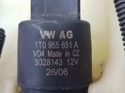Second-hand car spare part windscreen washer bottle for audi q7 (4l) 3.0 v6 24v tdi oem iam references 4l0955453d  4l0955453d