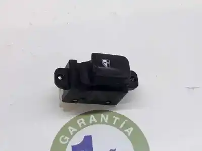 Pezzo di ricambio per auto di seconda mano interruttore alzacristalli anteriore destro per hyundai accent 1.6 16v riferimenti oem iam 935801e000