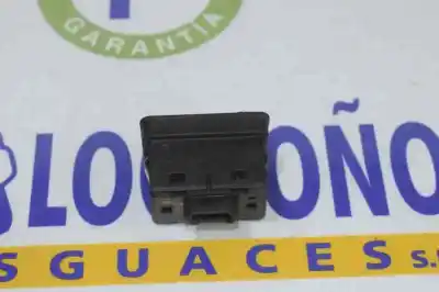 Peça sobressalente para automóvel em segunda mão botão / interruptor elevador vidro traseiro esquerdo por bmw 5 (e39) 530 d referências oem iam 61318368974  61318368974