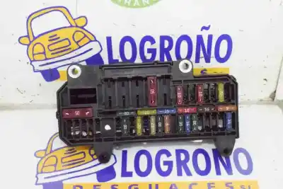 Second-hand car spare part fuse box unit for bmw serie 7 (e65/e66) 4.0 740d oem iam references 61136900583  