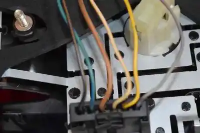 Second-hand car spare part left tailgate light for bmw 5 (e39) 530 d oem iam references 63216900209  63216900209