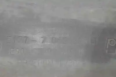 Second-hand car spare part side skirt for bmw 3 (e90) 320 d oem iam references 51777062298  51777164796