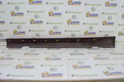 Second-hand car spare part side skirt for bmw 3 (e90) 320 d oem iam references 51777062298  51777164796