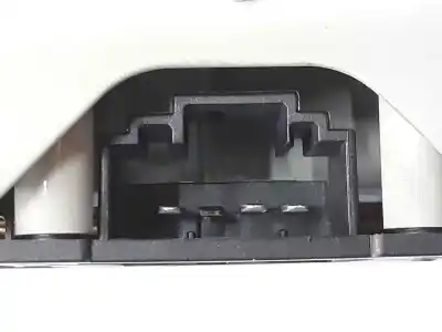Автозапчасти б/у внутренний свет за audi q7 (4l) 3.0 v6 24v tdi ссылки oem iam 4l0947111b  4l0947111b