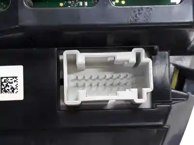 Second-hand car spare part dashboard for clase c clase e lim. 2.1 cdi oem iam references a2129002509  a2c53416203