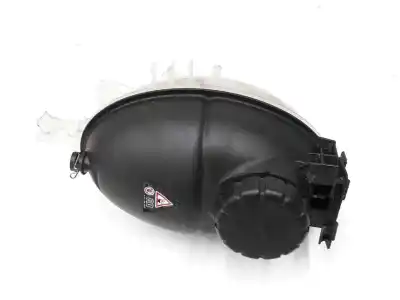 Second-hand car spare part coolant expansion tank for clase c clase e lim. 2.1 cdi oem iam references a2045000749