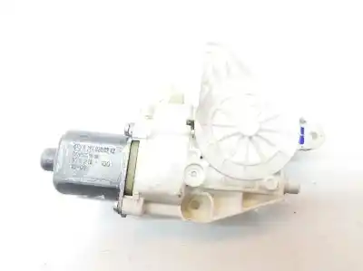 Second-hand car spare part right front window motor for clase c clase e lim. 2.1 cdi oem iam references a2048200242