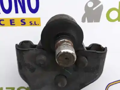 Second-hand car spare part front right lower suspension arm for clase c vito mixto 06.2003 2.1 cdi oem iam references a6393300910  a6393300910