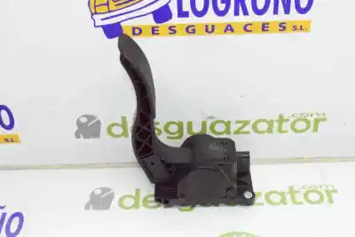 Second-hand car spare part accelerator pedal for clase c vito mixto 06.2003 2.1 cdi oem iam references a9063000404