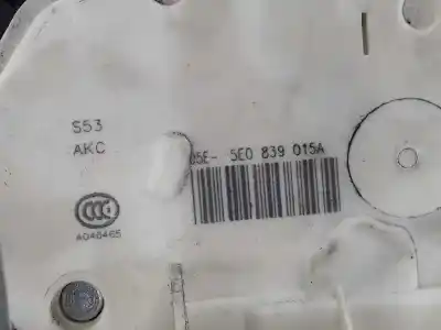 Автозапчастина б/у замок дверей заднього лівого для skoda rapid spaceback (nh1) 1.6 tdi посилання на oem iam 5e0839015a  5ta839015e