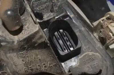 Автозапчасти б/у правый задний фонарь за audi a4 b7 (8ec) 2.0 tfsi ссылки oem iam 8e5945096  8e5945096