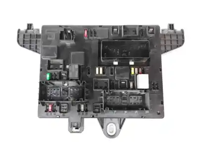 Second-hand car spare part fuse box unit for opel astra j gtc 2.0 16v cdti oem iam references 13343950