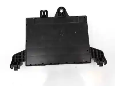 Second-hand car spare part fuse box unit for opel astra j gtc 2.0 16v cdti oem iam references 13343950  13343950