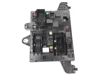 Second-hand car spare part fuse box unit for opel astra j gtc 2.0 16v cdti oem iam references 13343950  13343950