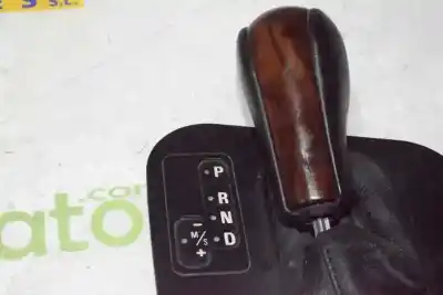 Second-hand car spare part gear lever knob for bmw 5 (e39) 530 d oem iam references 25161423500  51168184522