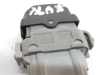 Автозапчасти б/у выключатель переднего правого окна за renault megane ii sedán (lm0/1_) 1.5 dci (lm02, lm13, lm2a) ссылки oem iam 8200315013  28082