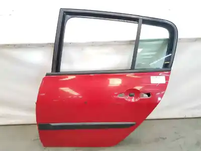 Recambio de automóvil de segunda mano de puerta trasera izquierda para renault megane ii classic berlina 1.5 dci diesel referencias oem iam 7751473732