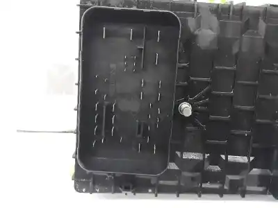 Автозапчасти б/у блок реле/предохранителей за audi a3 (8p1) 1.4 tfsi ссылки oem iam 1k0937125a  1k0937125a