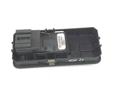 Автозапчасти б/у выключатель переднего правого окна за land rover range rover sport i (l320) 2.7 d 4x4 ссылки oem iam yud501070pvj  5h2214k147aca8pvj