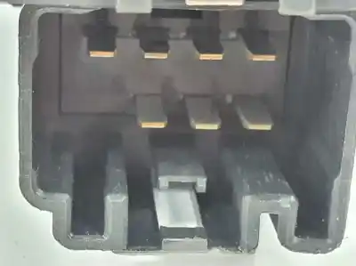 Автозапчасти б/у управление задними левыми стеклами за land rover range rover sport i (l320) 2.7 d 4x4 ссылки oem iam yud501070pvj  5h2214k147aca8pvj