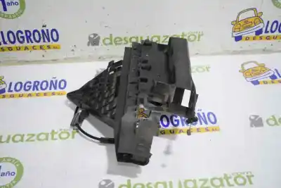 Second-hand car spare part front right door lock for ford focus ii sedán (db_, fch, dh) 1.8 tdci oem iam references 3m5ar21812am  