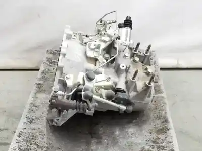 Автозапчастина б/у коробка передач для mitsubishi asx (ga0w) 1.6 cat посилання на oem iam 2500a576  2500a576
