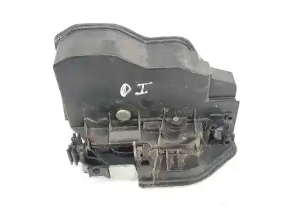 Peça sobressalente para automóvel em segunda mão fechadura da porta dianteira esquerda por bmw serie 1 berlina 2.0 16v d referências oem iam 51227229459