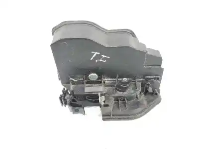 Peça sobressalente para automóvel em segunda mão fechadura da porta traseira esquerda por bmw serie 1 berlina 2.0 16v d referências oem iam 51227229459