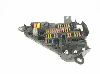 Pezzo di ricambio per auto di seconda mano scatola relè/fusibili per bmw 5 (e60) 530 d riferimenti oem iam 61146906588