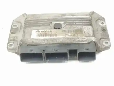 Second-hand car spare part ecu engine control for renault megane ii sedán (lm0/1_) 1.6 16v (lm1r lm0c) oem iam references 8200387138  8200387138